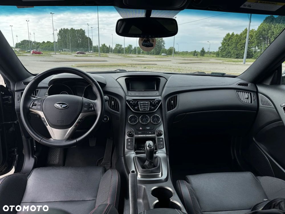 Hyundai Genesis Coupe 3.8 V6 - 22