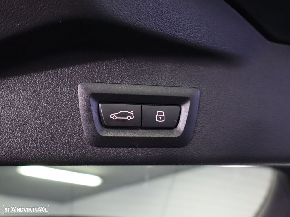 BMW X5 50 e xDrive Pack M Desportivo Pro - 30