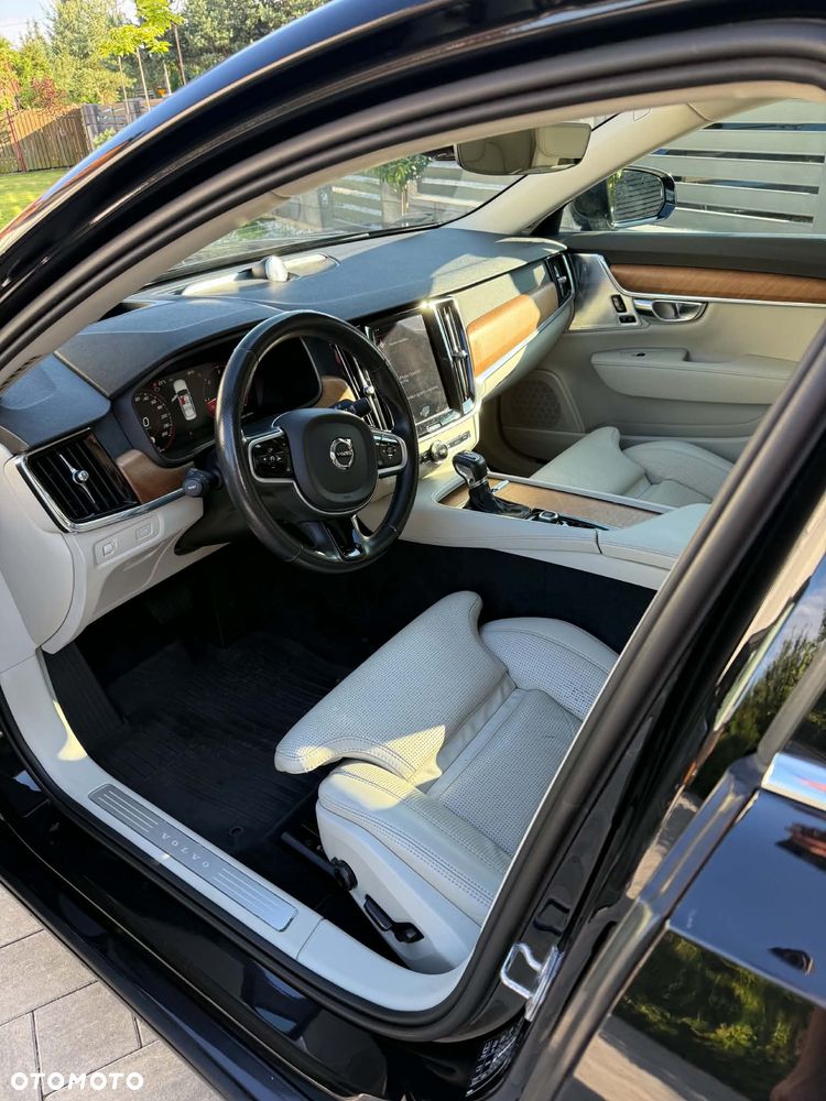 Volvo S90 - 5