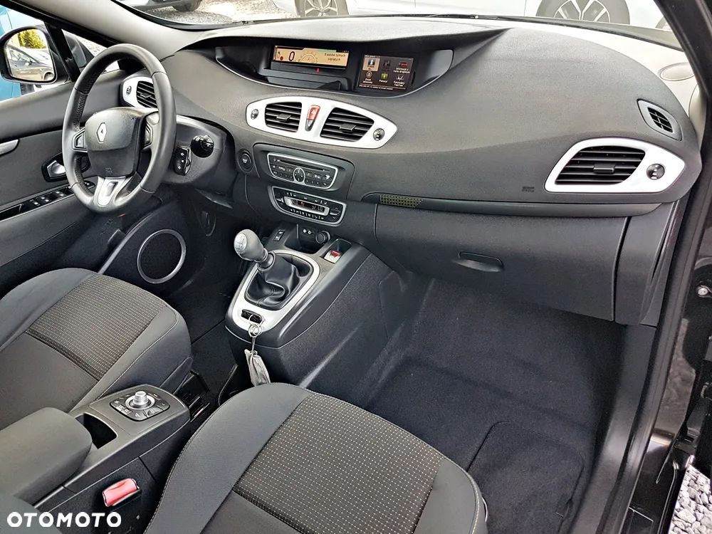 Renault Scenic TCe 130 Dynamique - 25