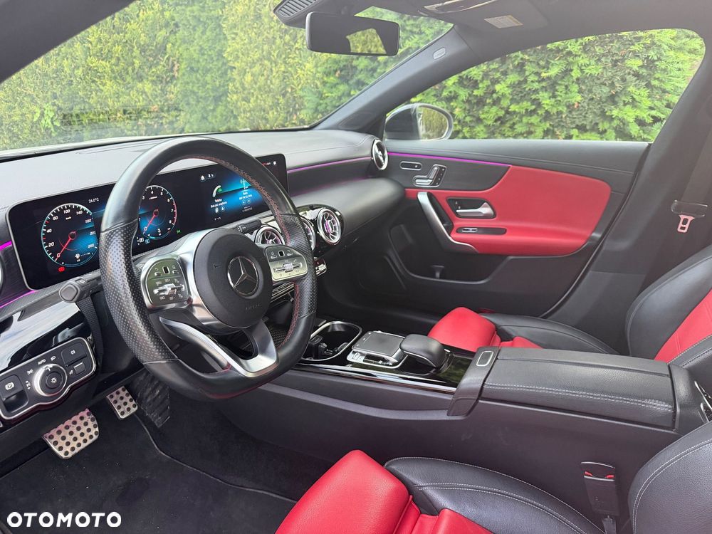 Mercedes-Benz CLA 250 4-Matic AMG Line 7G-DCT - 13