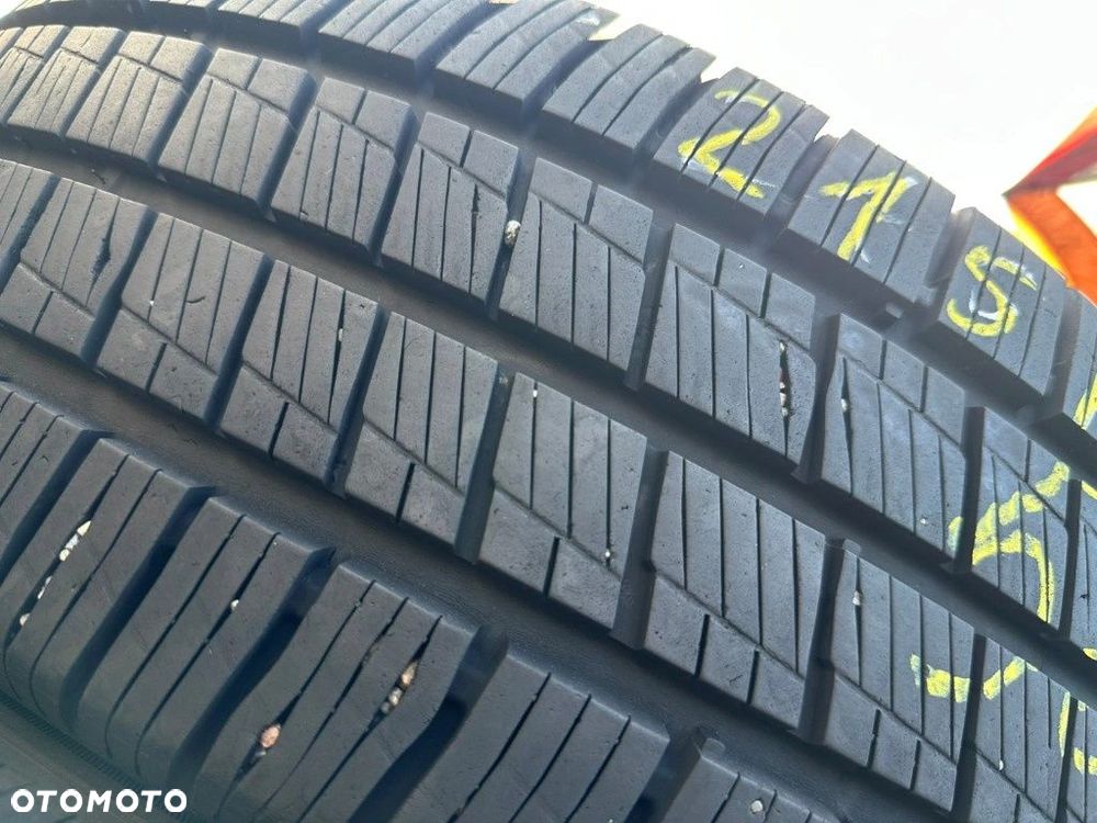 215/65/16C Hankook Vantra ST A/S2_8mm_4szt_(587) - 5