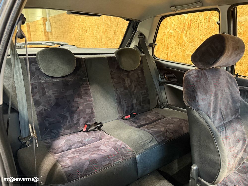 Citroën Saxo 1.6i 16V Cup - 15