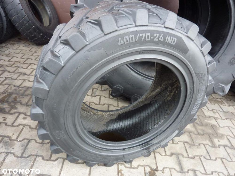 2x Opona używana 400/70-24 ; 400/70R24 CAMSO 1200zł(szt.) W2472 - 3
