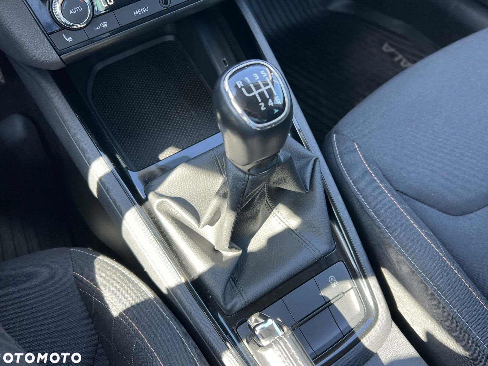 Skoda Scala 1.5 TSI Ambition - 29