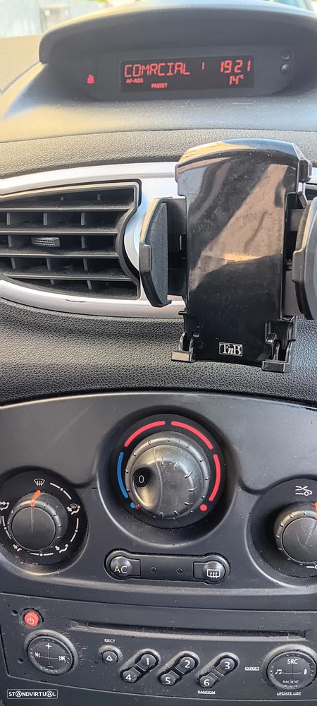 Renault Clio 1.2 16V Dynamique - 24
