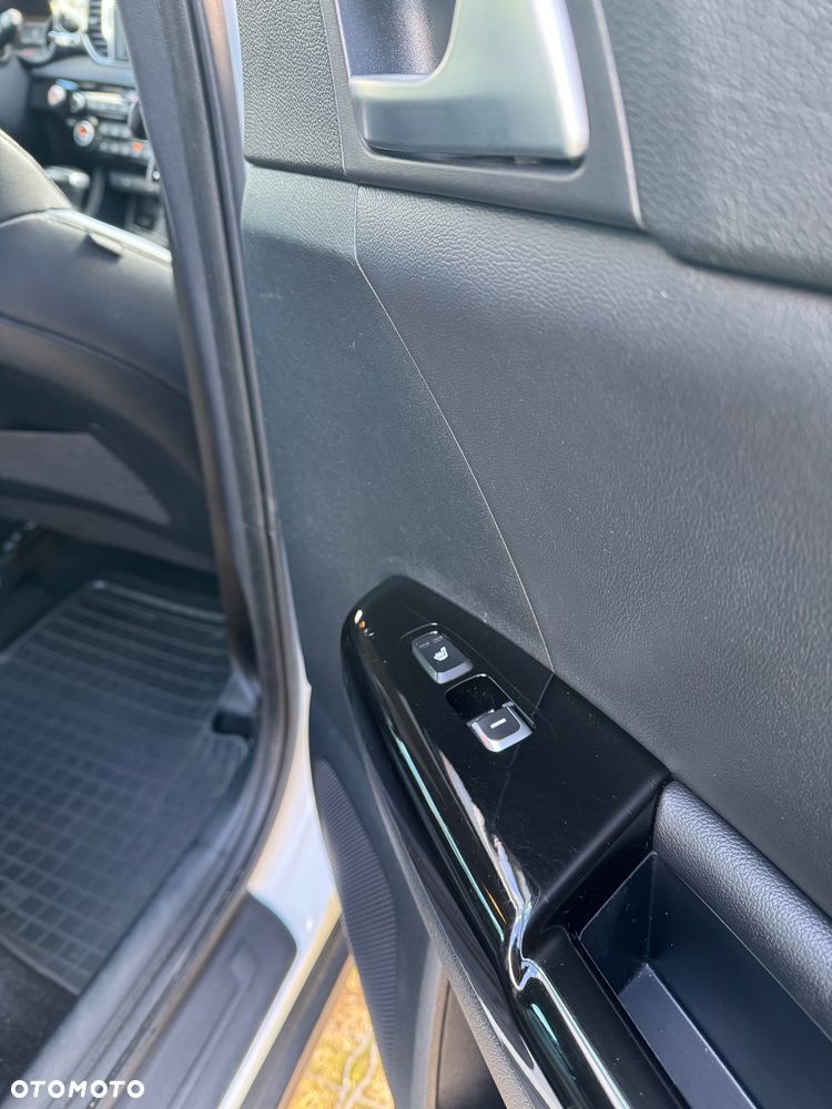 Kia Sportage 1.7 CRDI Business Line 2WD DCT - 12