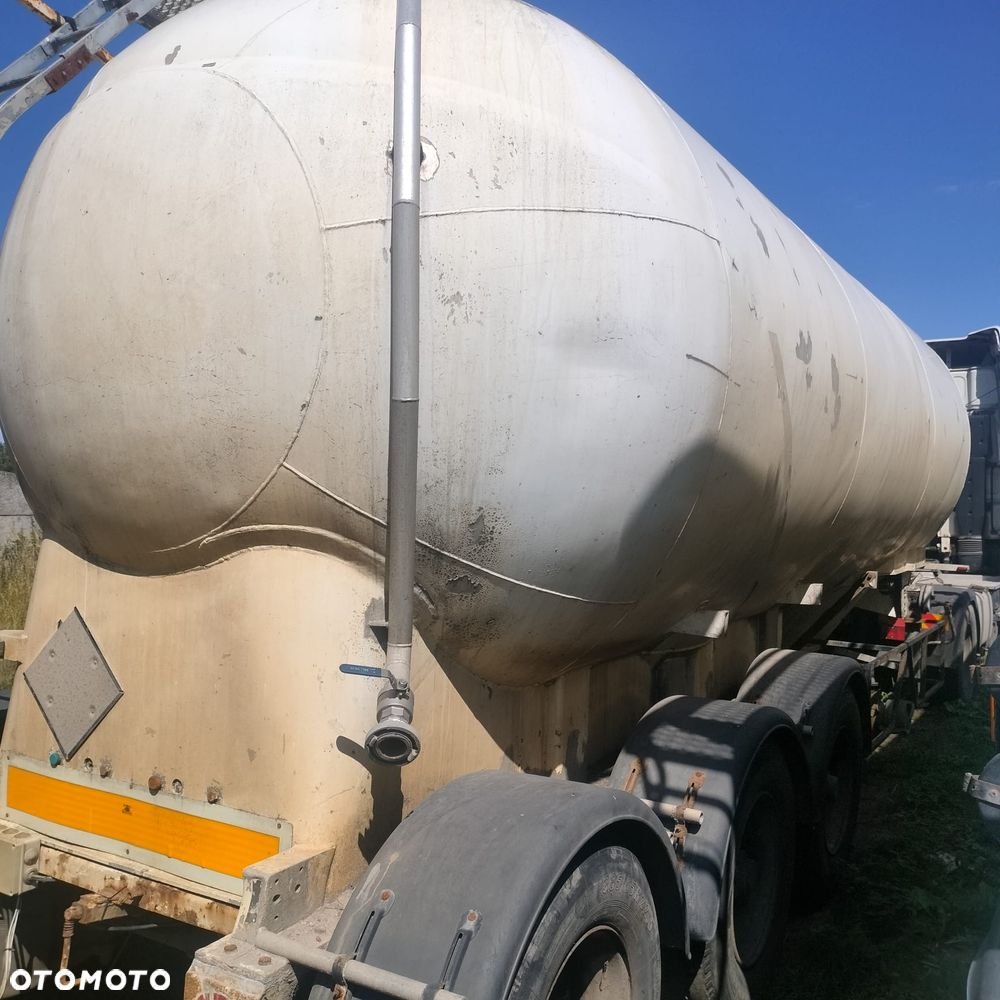 Feldbinder FILLIAT TR34 - 4