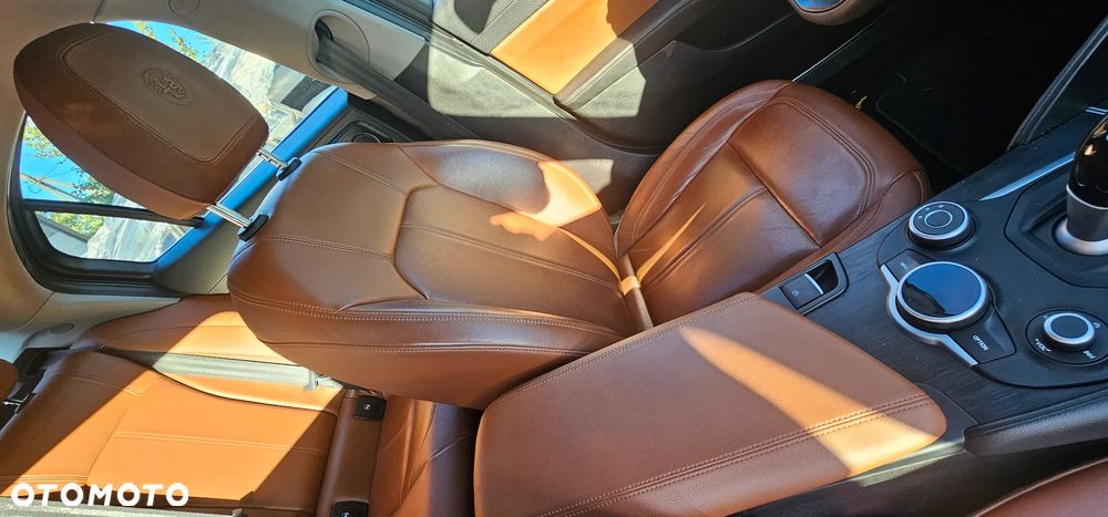 Alfa Romeo Giulia 2.0 turbo wszystkie części potrzebujesz czegoś dzwoń  Lublin - 18