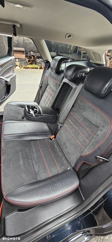 Ford Mondeo 2.2 TDCi Platinium X Plus (Titanium) - 24