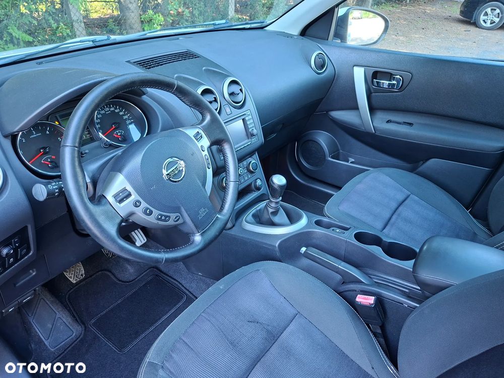 Nissan Qashqai - 13