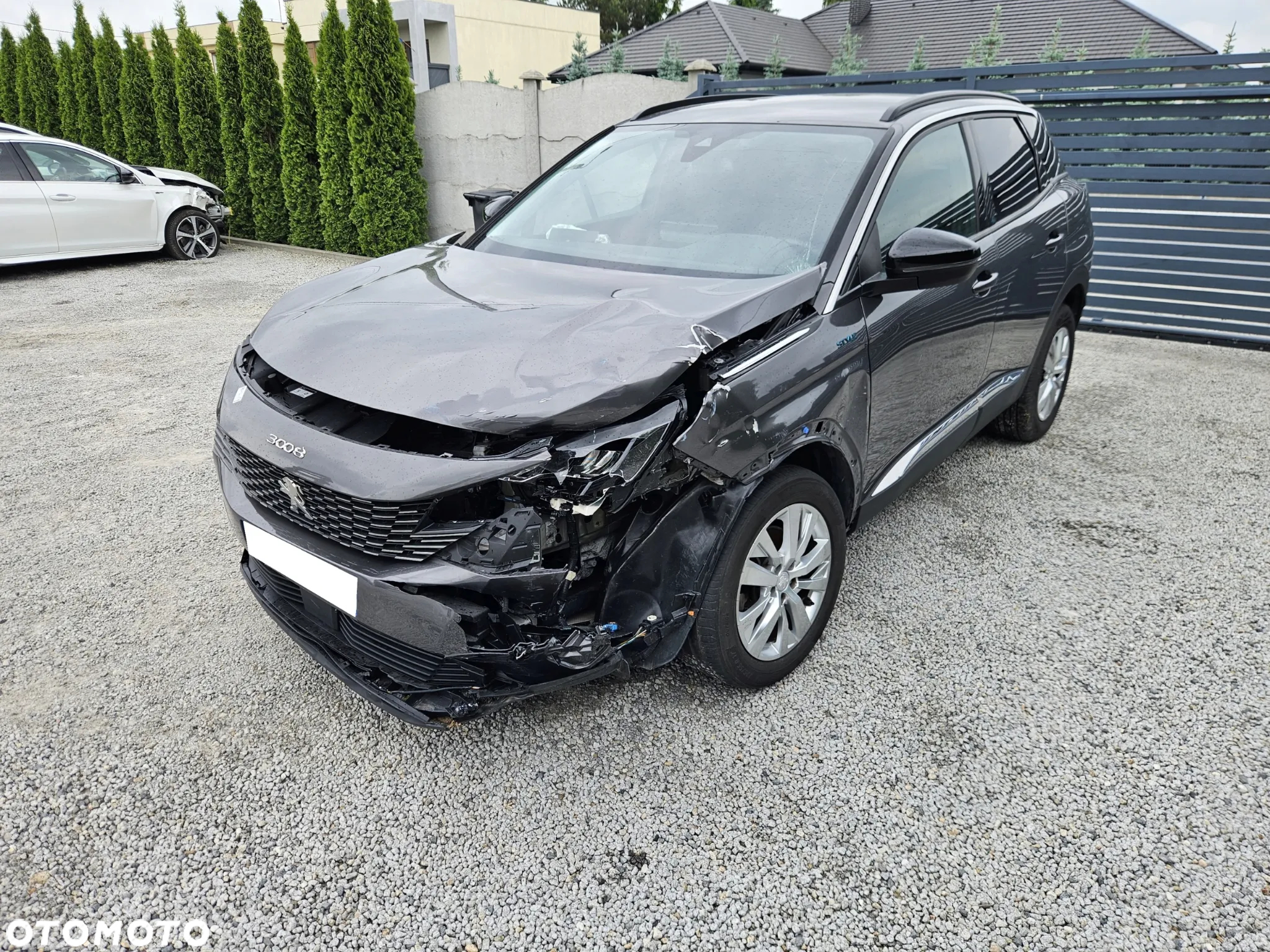 Peugeot 3008 PureTech 130 Stop & Start GPF EAT8 Active Pack - 3