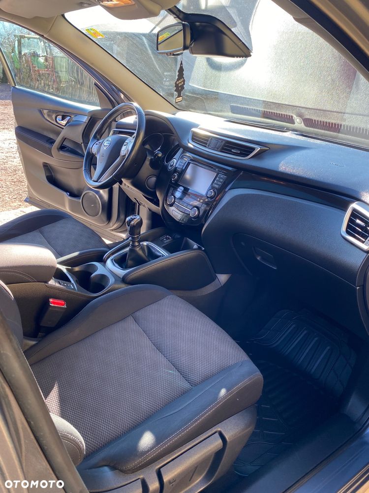 Nissan Qashqai 1.6 DIG-T 360 - 9