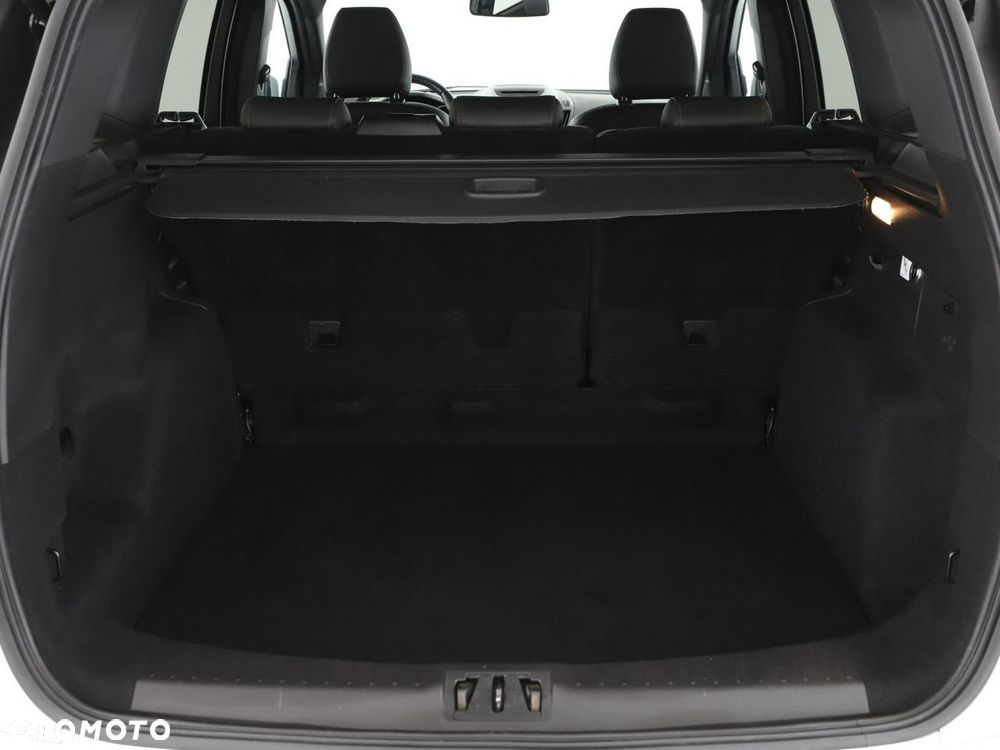Ford Kuga 2.0 TDCi 4x4 ST-Line - 21