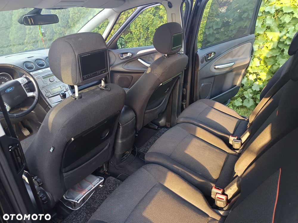 Ford S-Max - 5