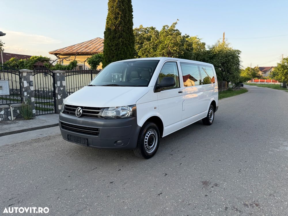 Volkswagen Transporter - 1
