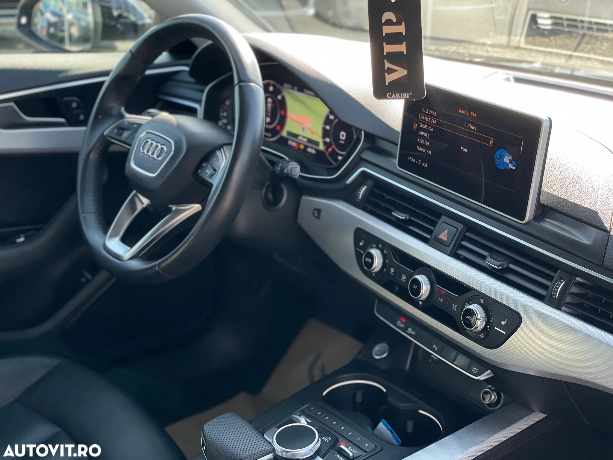 Audi A4 Avant 2.0 TDI S tronic Sport - 26