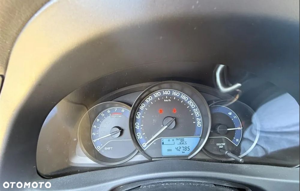 Toyota Auris - 3