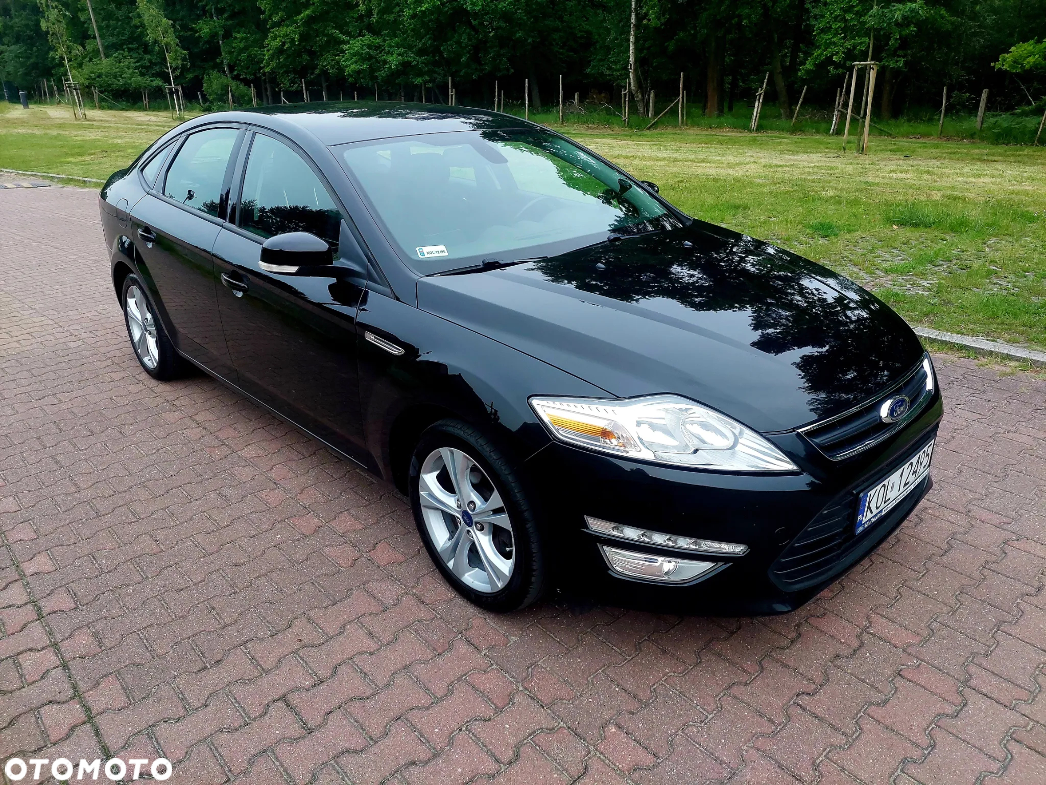 Ford Mondeo 1.6 T Ambiente - 2