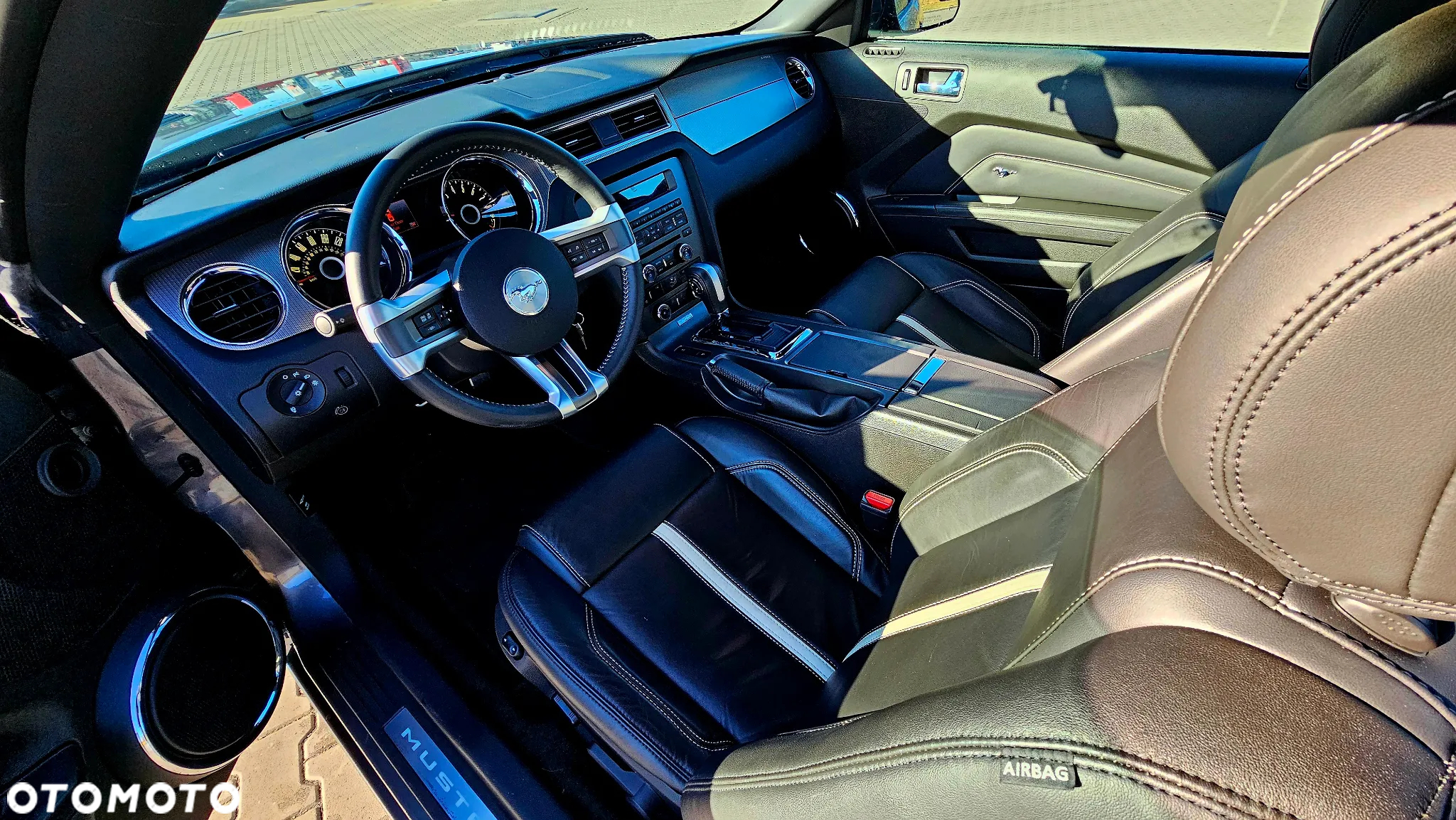 Ford Mustang 5.0 Ti-VCT V8 GT - 13