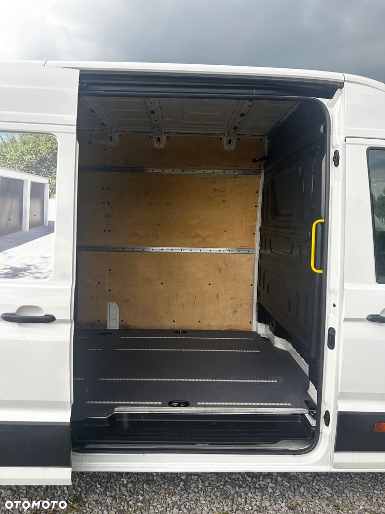 Volkswagen Crafter - 16