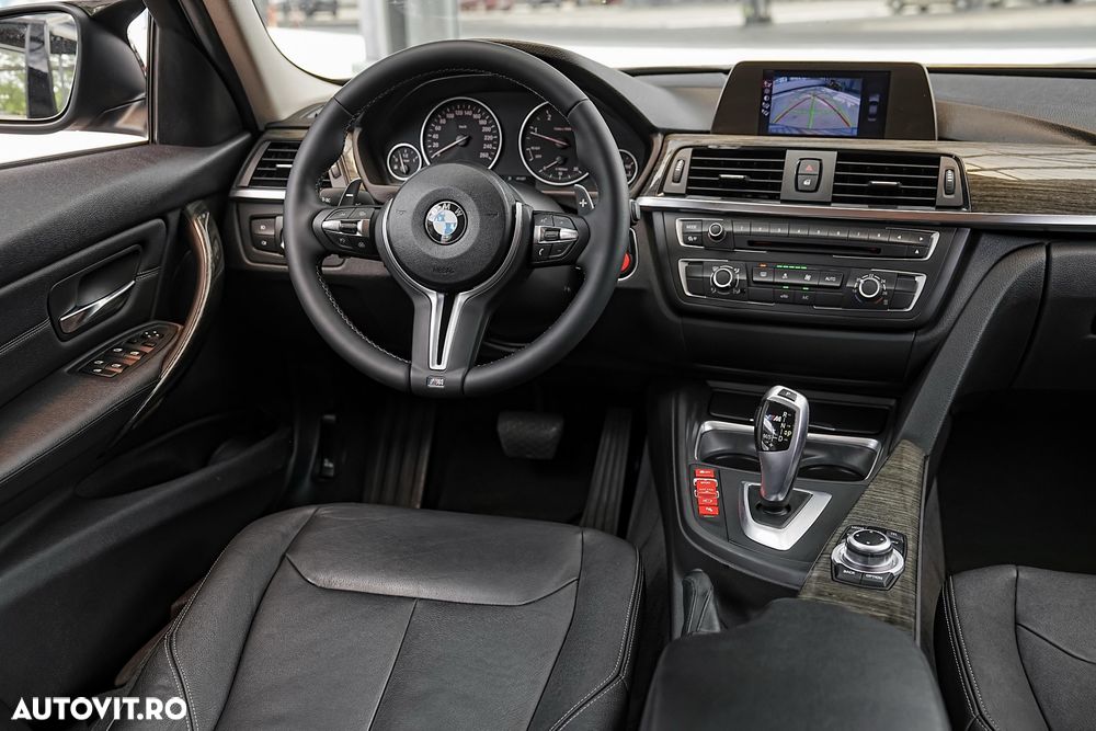 BMW Seria 3 320d Efficient Dynamic Edition Aut. Blue Performan Modern Line - 14