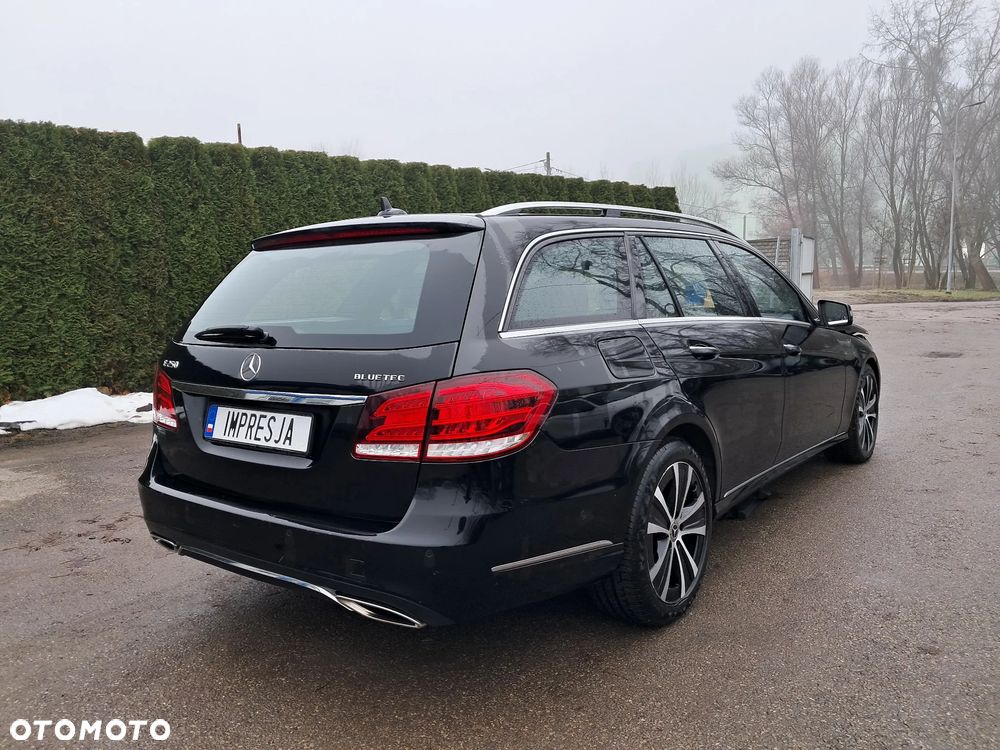 Mercedes-Benz Klasa E - 12