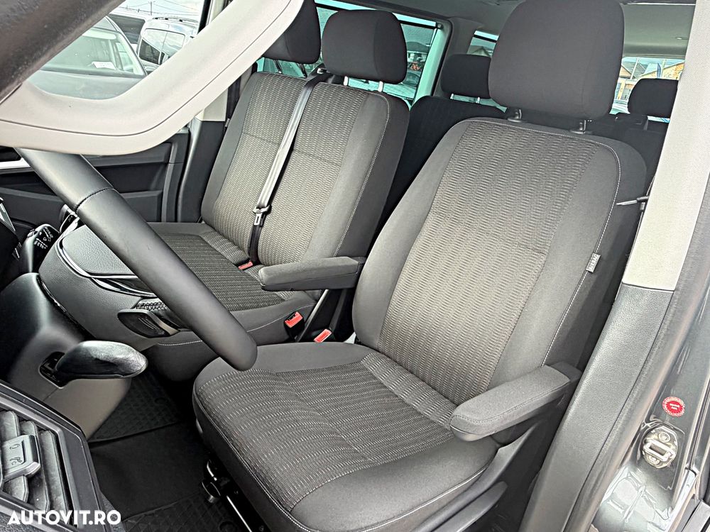 Volkswagen Caravelle - 7