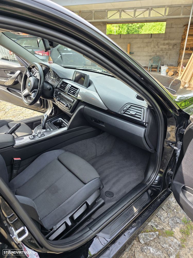 BMW 320 i Aut. - 17
