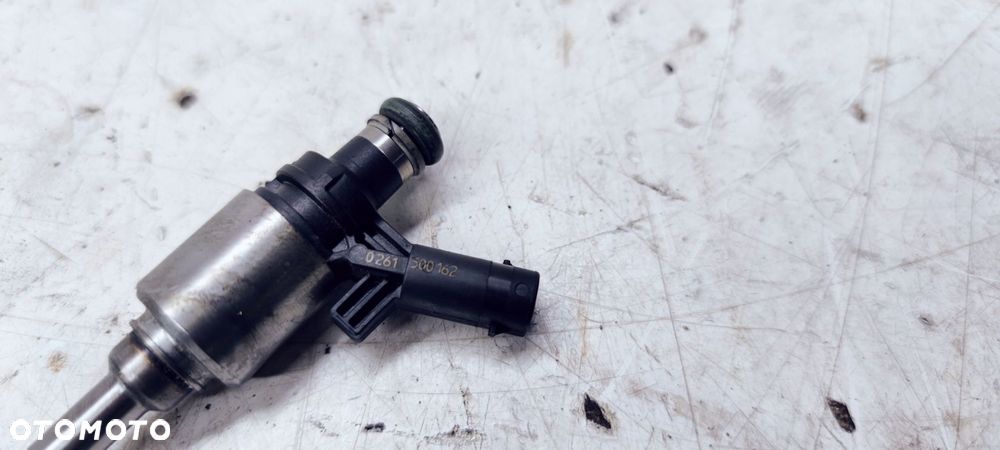 WTRYSK WTRYSKIWACZ AUDI A4 A5 2.0 TFSI 0261500162 - 2