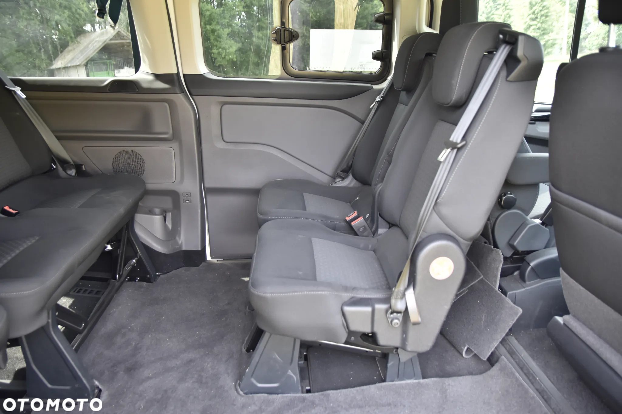 Ford Tourneo Custom - 10