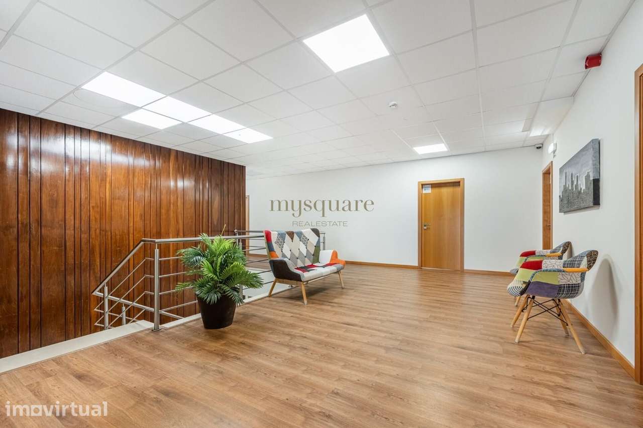 Escritórios para arrendamento - Centro Empresarial da Feira - Grande imagem: 4/35