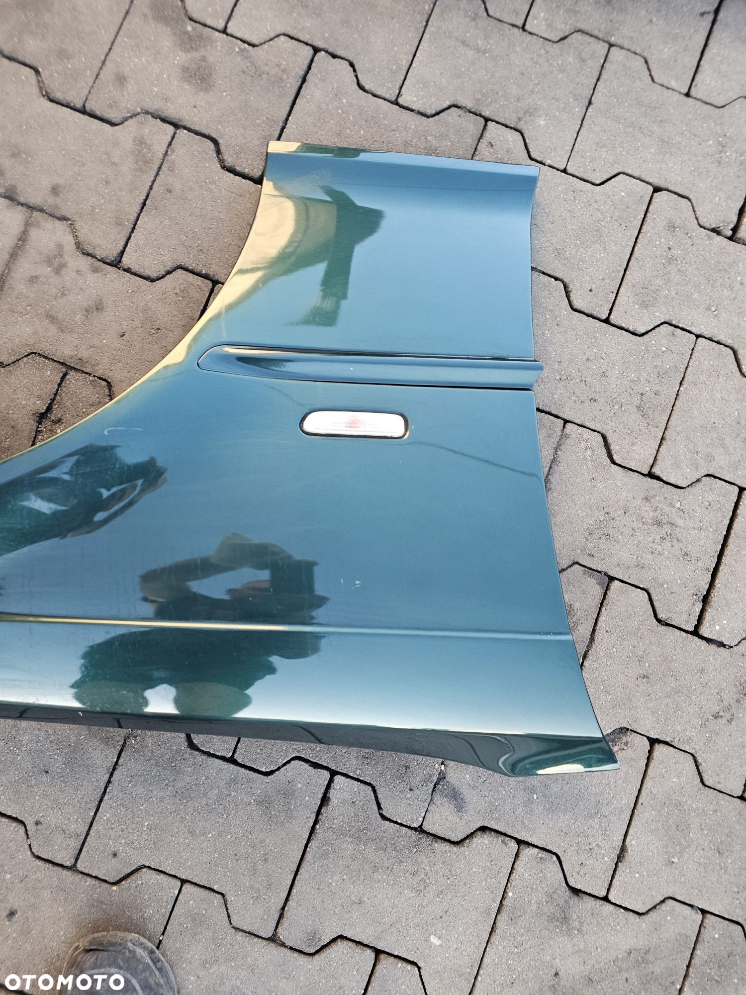Blotnik prawy bmw e46 coupe - 2