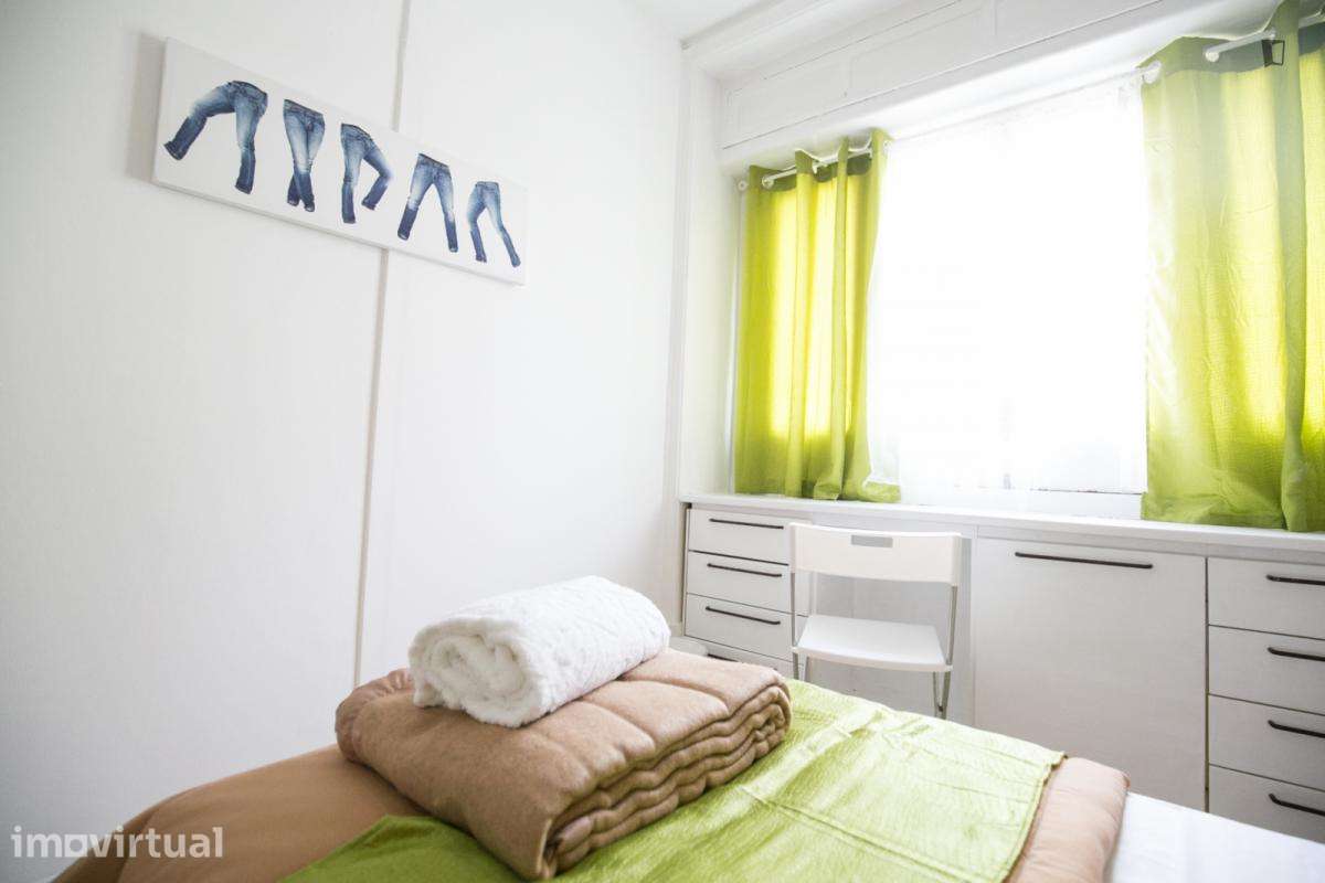 Quarto - localizado em Saldanha Lisbon - Grande imagem: 2/29