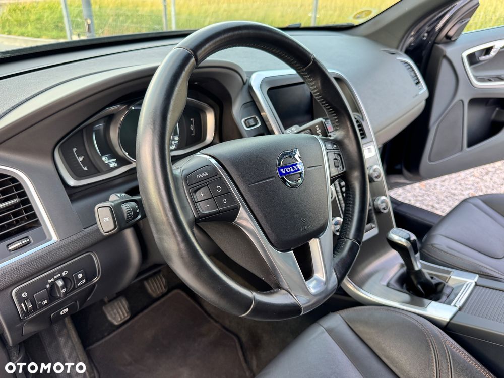 Volvo XC 60 D4 Summum - 19