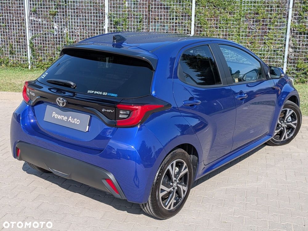 Toyota Yaris Hybrid 1.5 Style - 11