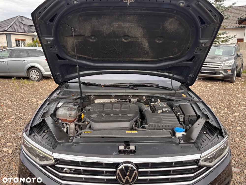 Volkswagen Passat 2.0 TSI Elegance DSG - 29