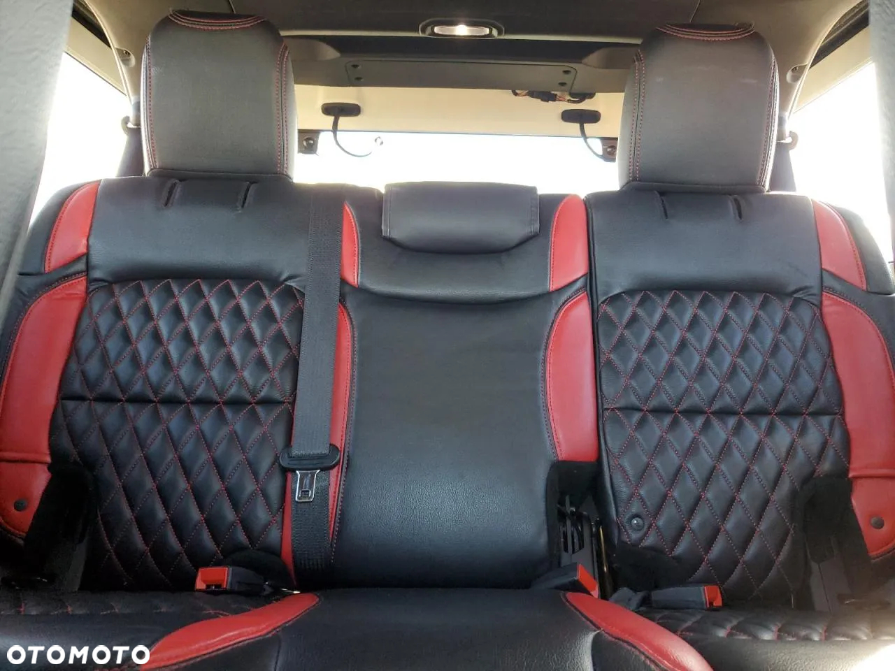 Jeep Wrangler - 13