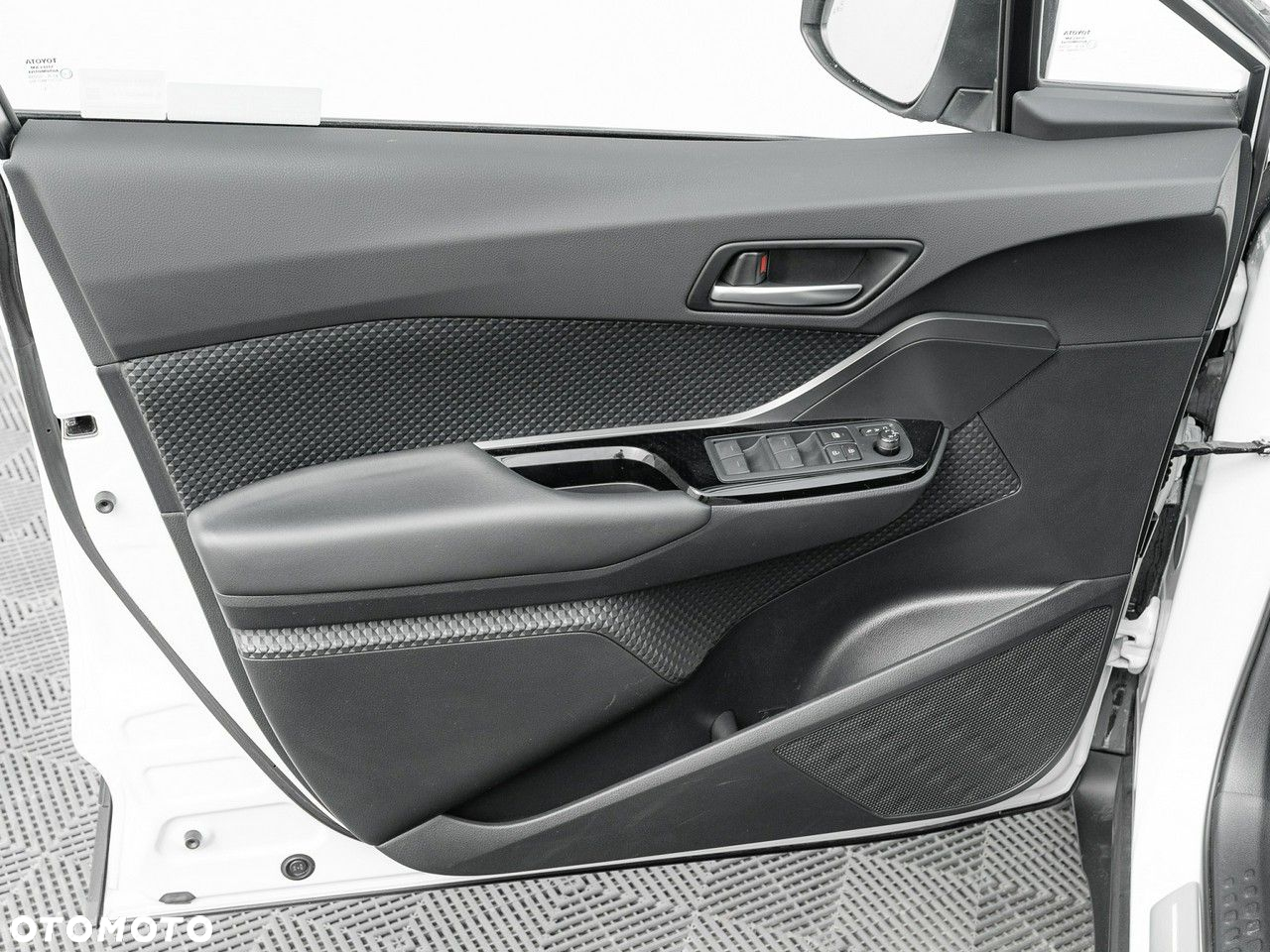 Toyota C-HR 2.0 Hybrid GR Sport - 13
