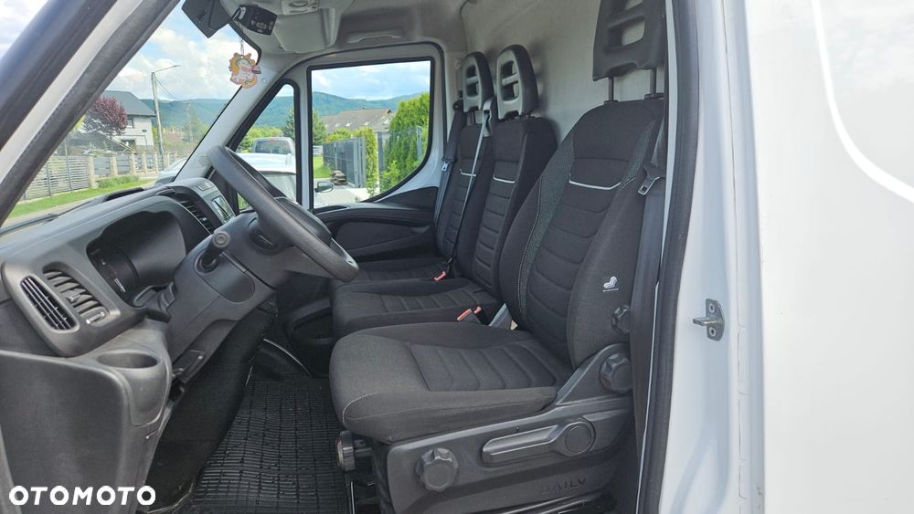 Iveco DAILY - 15