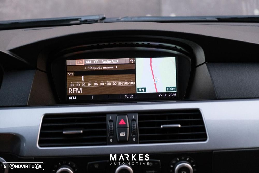 BMW 520 d Executive - 21