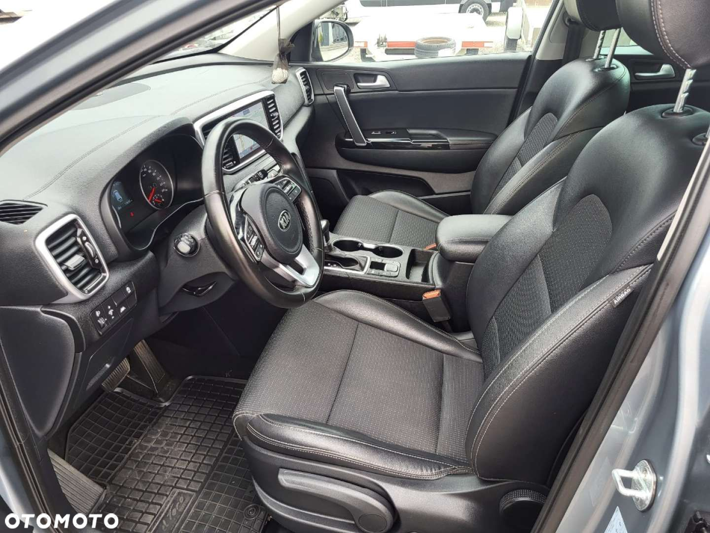 Kia Sportage - 21