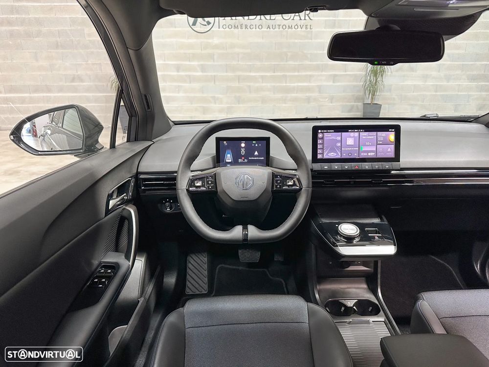 MG MG4 77 kWh Extended Range Luxury - 42