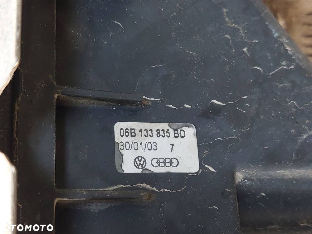 OBUDOWA FILTRA POWIETRZA + PRZEPŁYWOMIERZ + DOLOT AUDI A4 B6 2.0 20V - 7