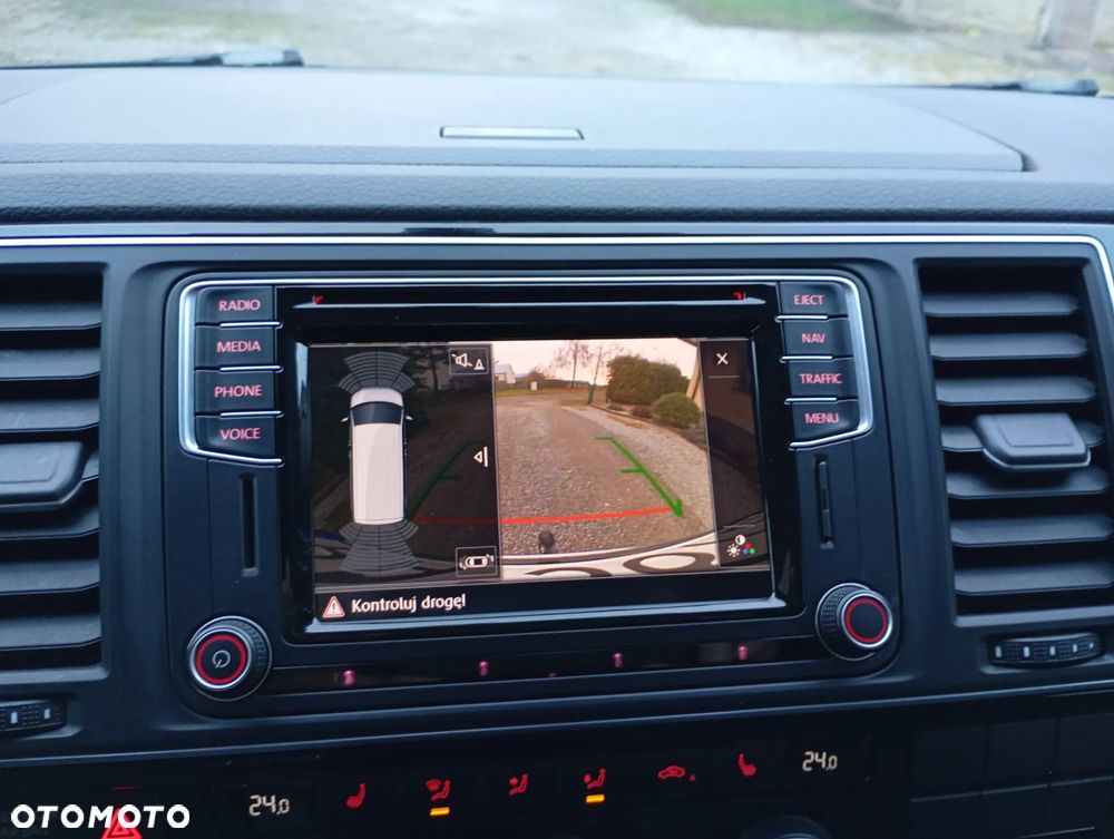 Volkswagen Multivan 2.0 BiTDI L1 Generation SIX DSG - 22