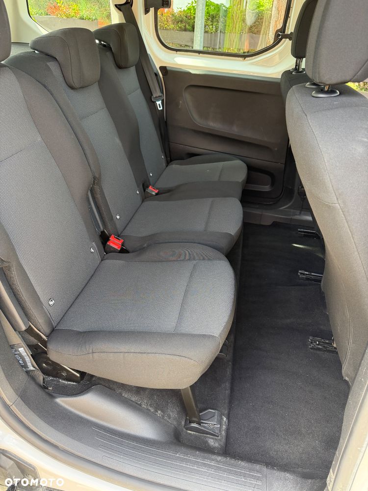 Peugeot Rifter 1.5 BlueHDI Active Pack S&S - 20