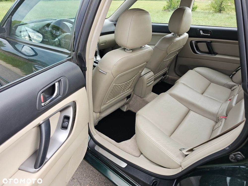 Subaru Outback 3.0R Automatik Exclusive - 15