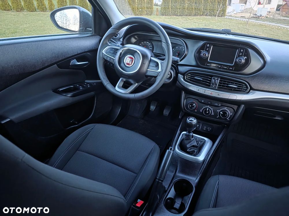 Fiat Tipo 1.4 16V More - 32