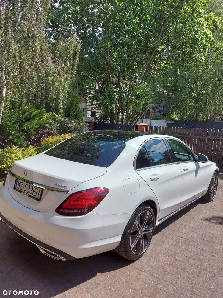 Mercedes-Benz Klasa C 220 d 4Matic 9G-TRONIC - 4