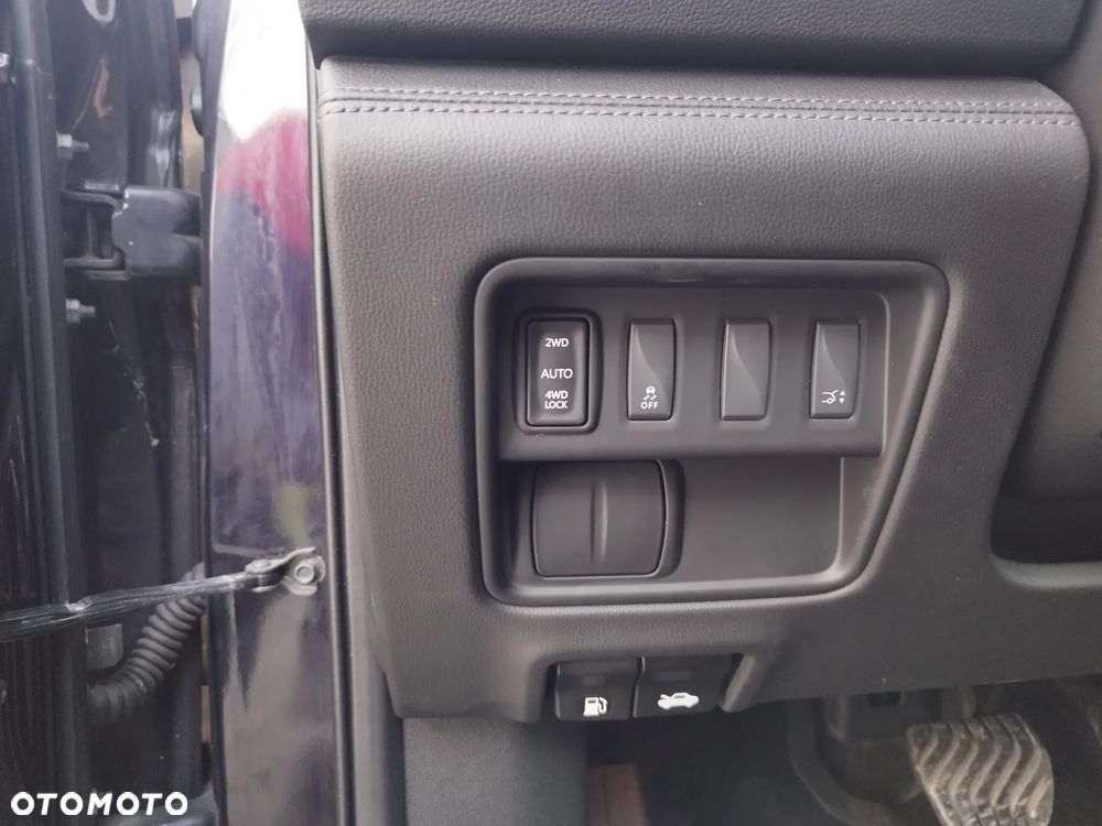 Renault Koleos 2.0 dCi Initiale Paris 4x4 X-Tronic - 12